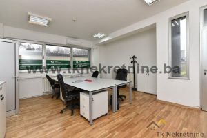 Two officees size 29,19 m² i 18,38 m², next to main road station, settlement Irac – FOR RENT