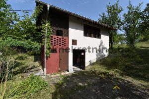Weekend house close to restaurant “ROBINZON”, Lake Modrac, village Prokosovici– FOR SALE