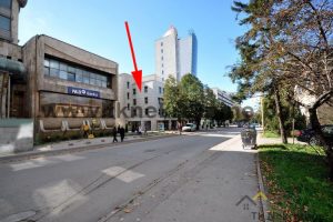 CENTAR – Kancelarija površine 13 m², pored NLB Banke i Kantonalnog suda, zgrada Toranj