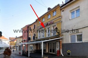 CENTAR – SONI TRG – Višenamjenski poslovni objekat površine 245 m², pogodan za hotel, u blizini Panonskih jezera i Gradskog parka