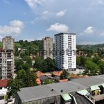 24. Pogled, istok