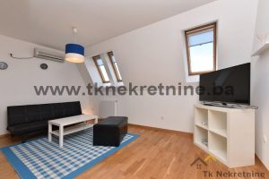 STUPINE B-10 – Namješten jednoiposoban stan površine 37 m²