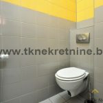 23_. Toalet, prizemlje, sl. 2