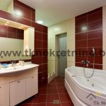 42_. Potkrovlje, apartman, kupatilo